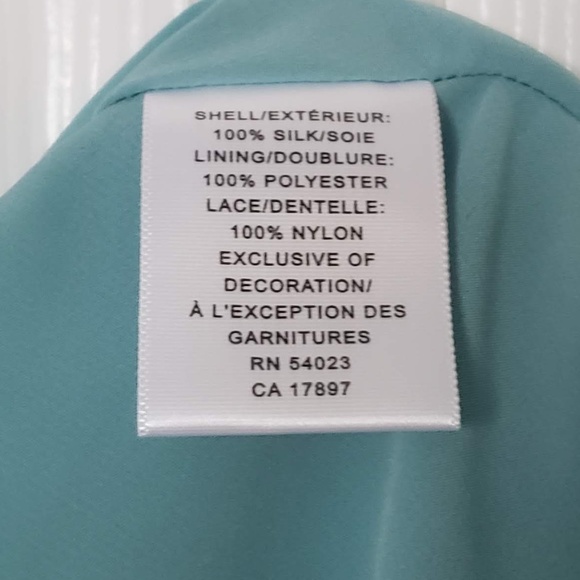 Like New Banana Republic Silk Tank/Camisole Top-Local Pickup Offer Vancouver, WA - Picture 6 of 7